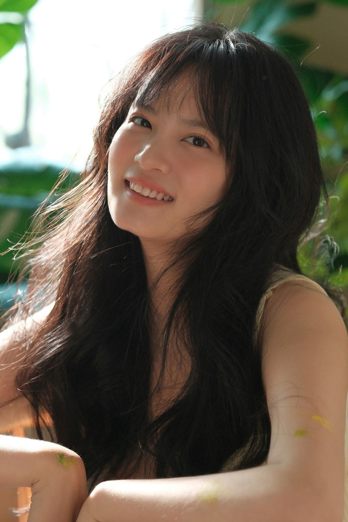 Ms. LI Xiaoyi 李曉一女士